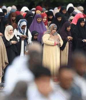 Justiça condena ex-delegado por injuriar mulçumana