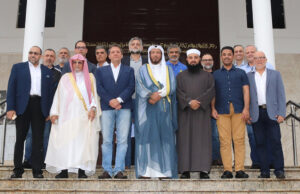 Autoridades religiosas muçulmanas, a convite do CDIAL – visitam Foz do Iguaçu no Paraná