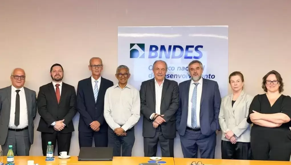 CDIAL participa de encontro com presidente do BNDES Presidente do BNDES, Aloizio Mercadante